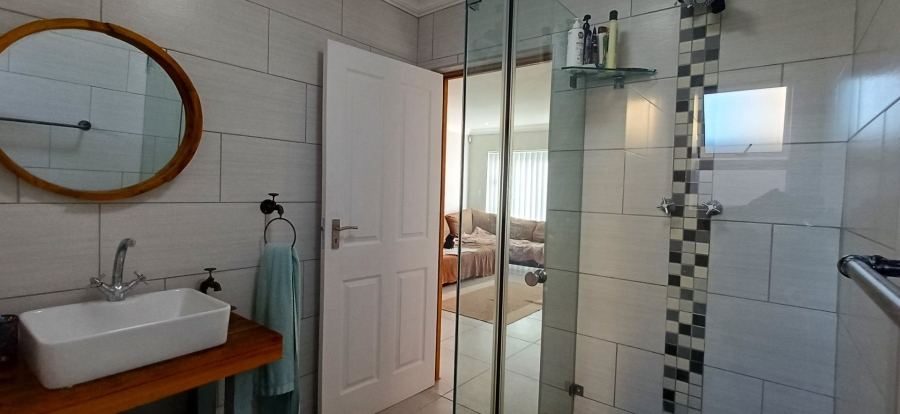 4 Bedroom Property for Sale in Dana Bay Western Cape